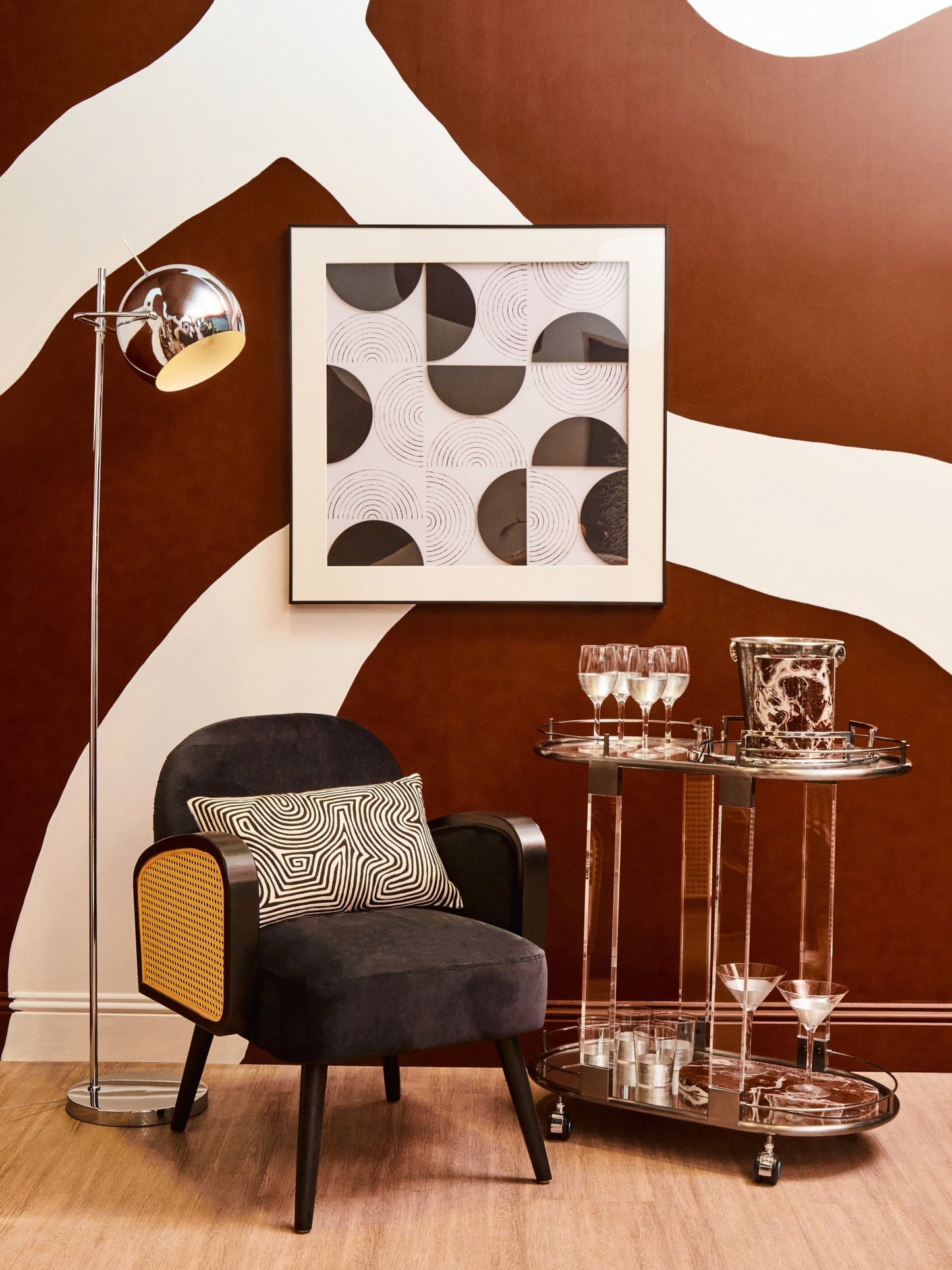 Clyde Black And White Art - Home Chairs