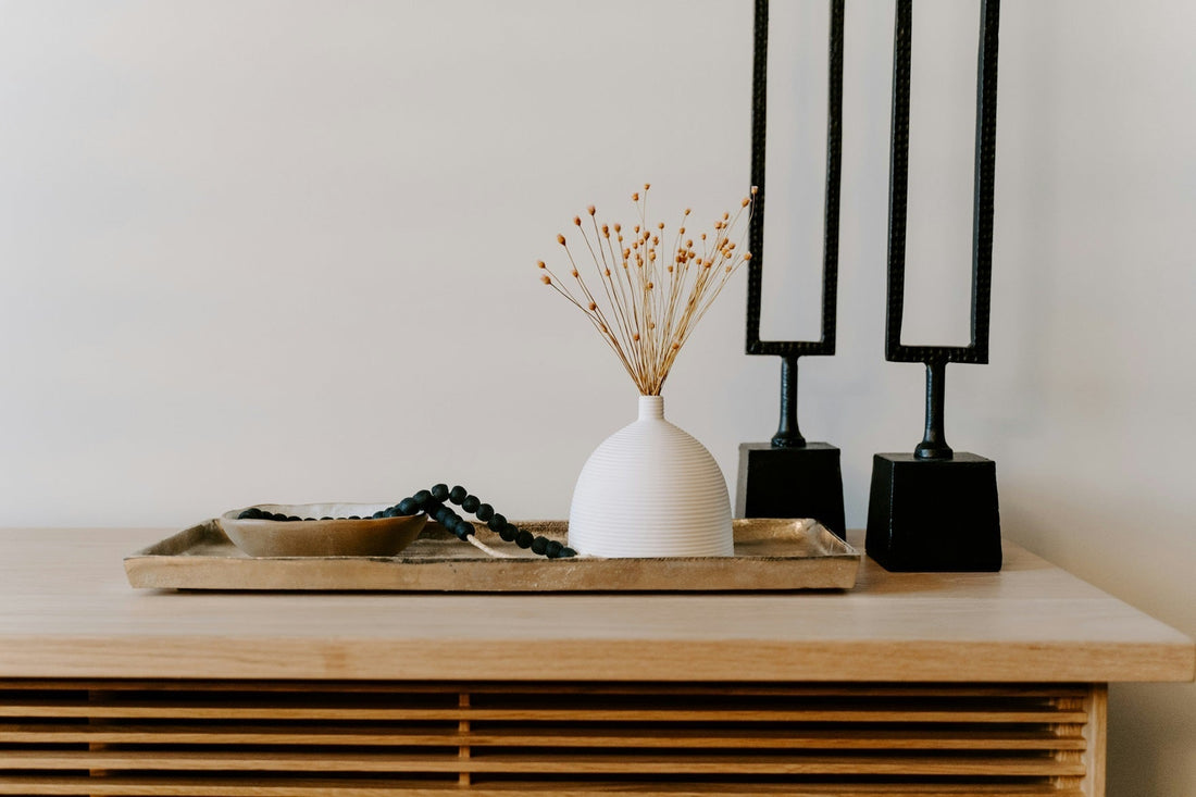 Home Styling with Décor Accessories - Home Chairs